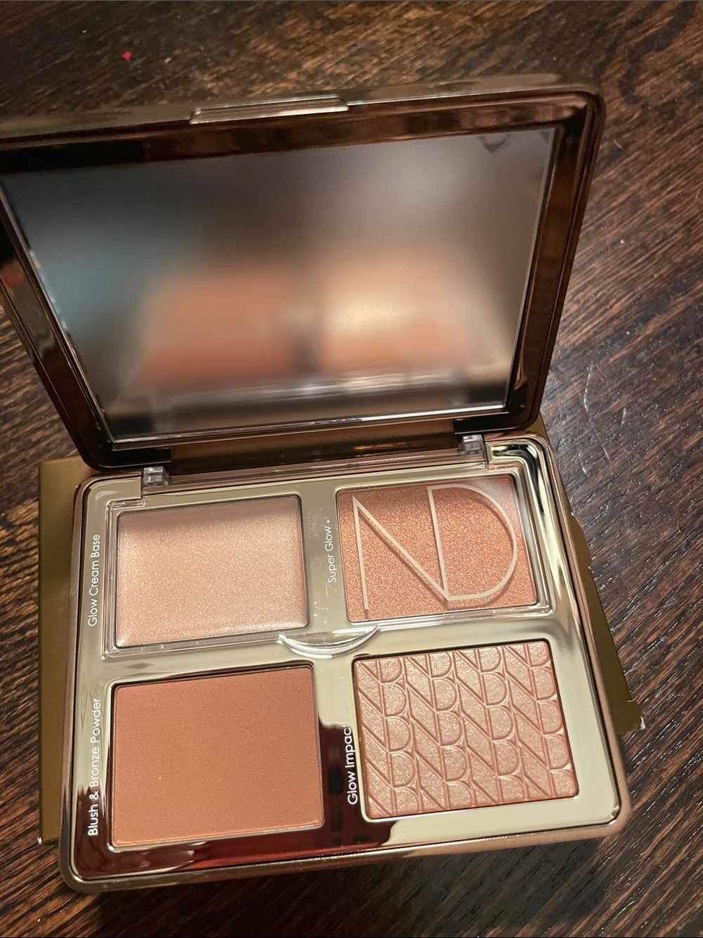 Natasha Denona Peach & Champagne Glow Face Palette